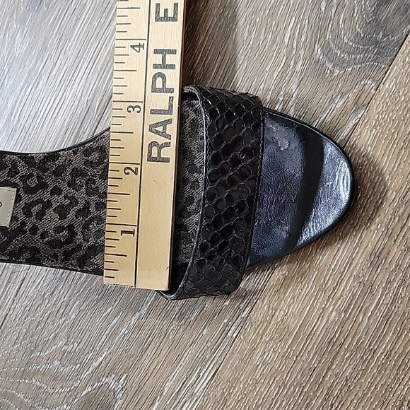 Manolo Blahnik 39.5 US 9.5\